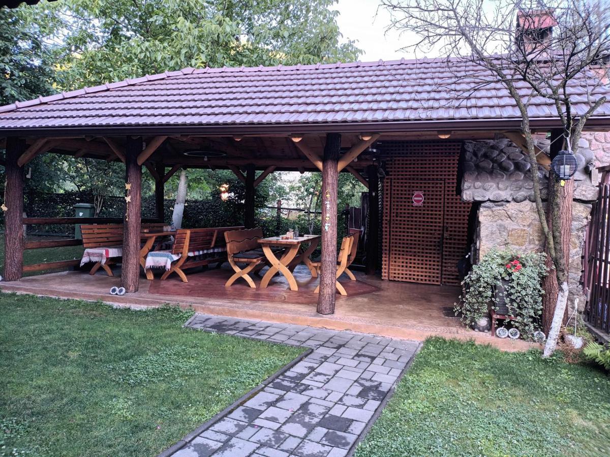 Hotel Casa Bunicii Costeşti Esterno foto