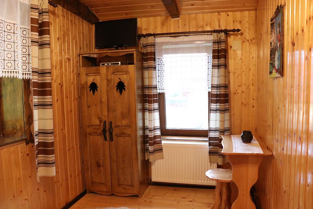 Hotel Casa Bunicii Costeşti Esterno foto